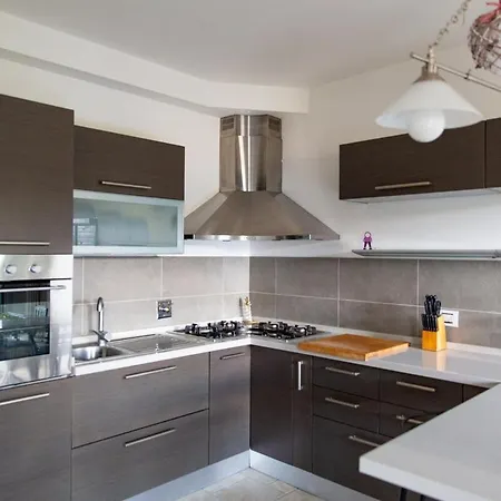 Tranquil & Modern Outside Ztl Florencia