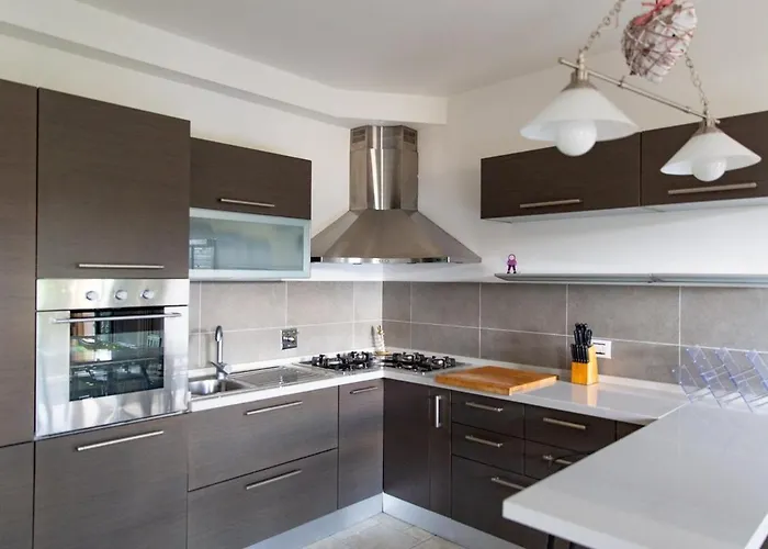 Tranquil & Modern Outside Ztl Florença